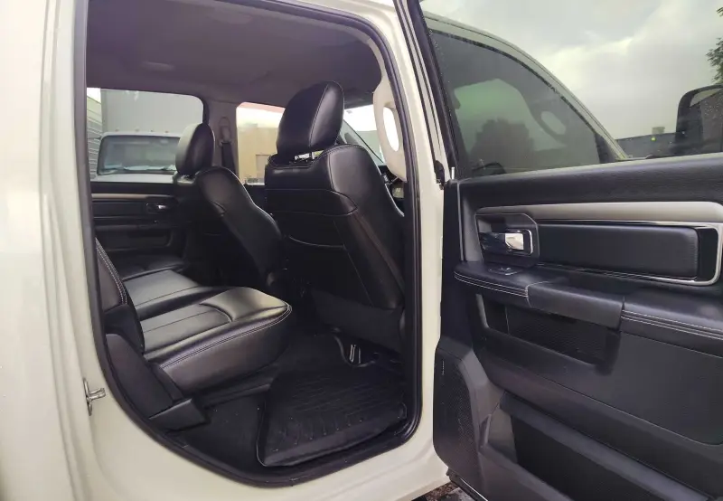 2018 RAM 2500 Laramie photo 33