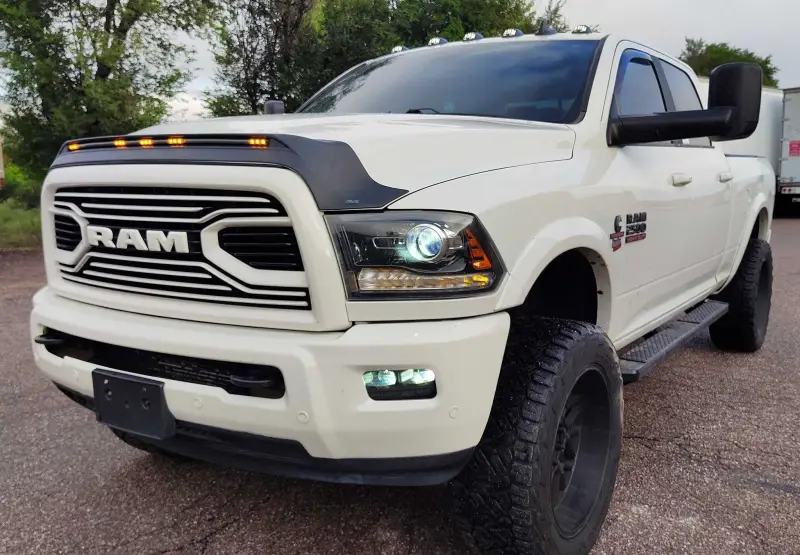 2018 RAM 2500 Laramie photo 11