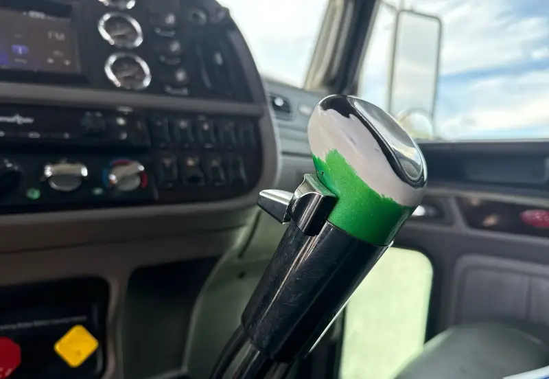 2019 Peterbilt 389 photo 41
