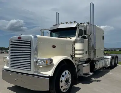 2019 Peterbilt 389