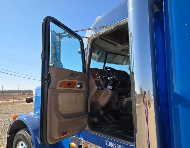 2007 Peterbilt 379 photo 55