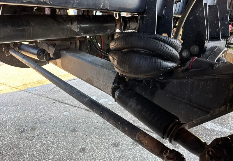 2017 Peterbilt 567 photo 18