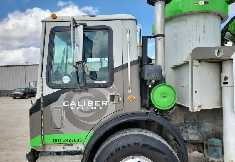 2007 Mack MR688S photo 46